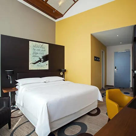 Sheraton Pelikan הנובר