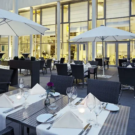 Hotell Sheraton Pelikan 4*